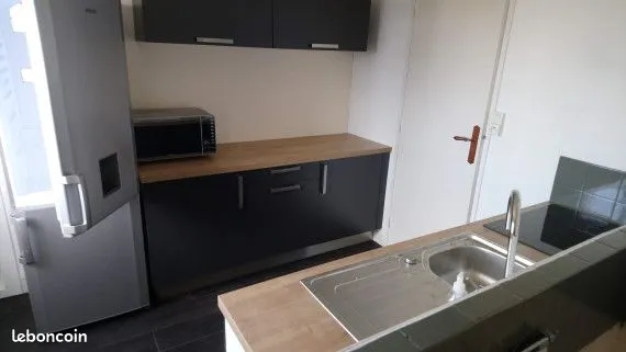 Charmante Collocation étudiante, chambre 13m2 