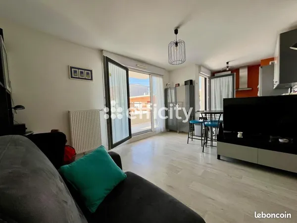 Appartement 4 pièces 80 m² 