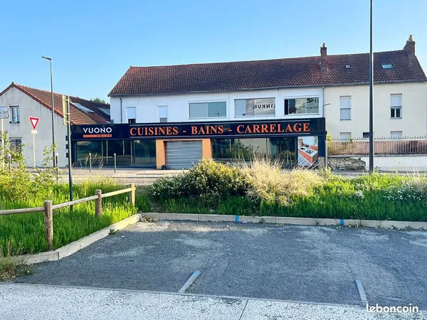 Local 420 m² NEVERS 