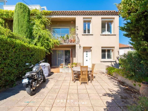 Maison 5 pièces 149 m² 