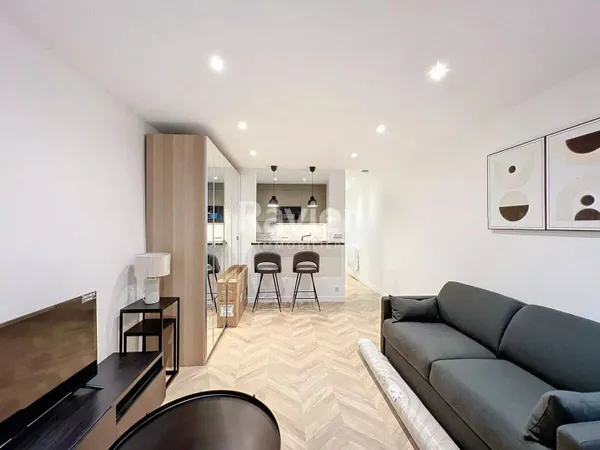 Appartement 1 pièce 28 m² 