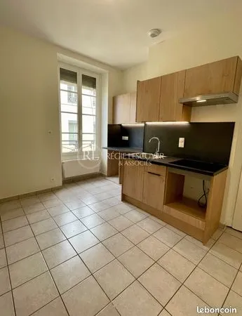 Appartement 2 pièces 58 m² 