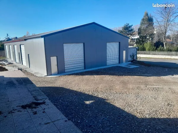 Bâtiment de stockage 