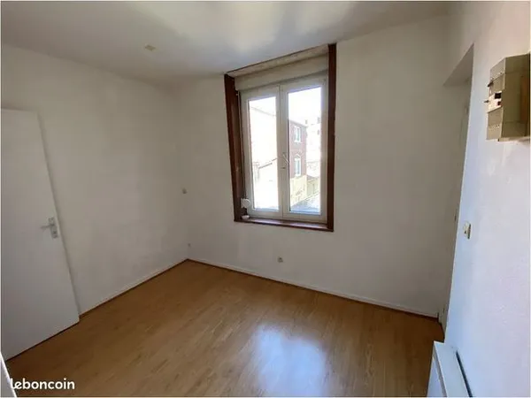 Appartement 1 pièce 13 m² 