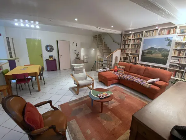 Maison 6 pièces 181 m² 