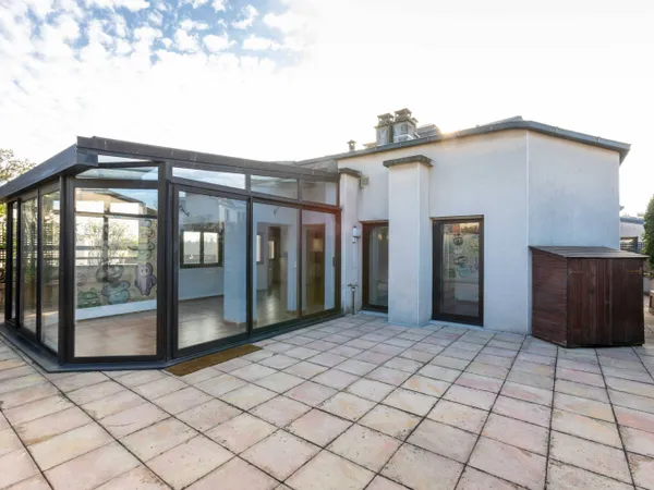 T3 + magnifique terrasse plain - pied au coeur de Suresnes 