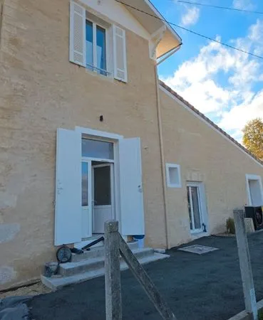 Maison meublée rénovée 3 chambres avec jardin - Barsac (115 m²) 