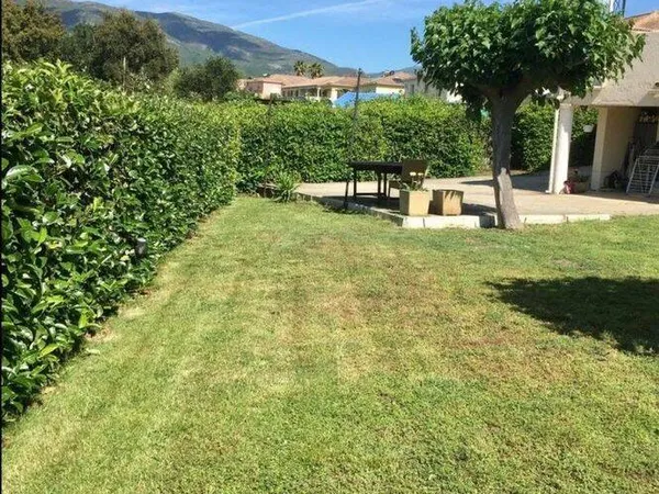 Maison 8 pièces 200 m² 