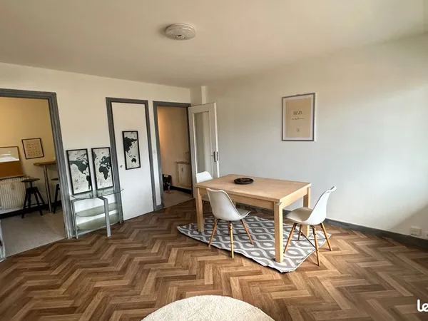 Appartement 1 pièce 33 m² 