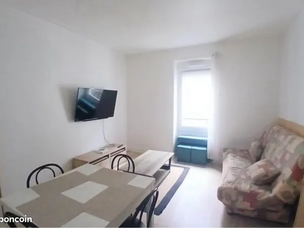 Apparemment rénover 25 m2 1 pièce Quartier Gare SNCF - Jardin des Plantes 