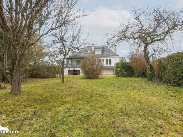 Maison 8 pièces 157 m² 