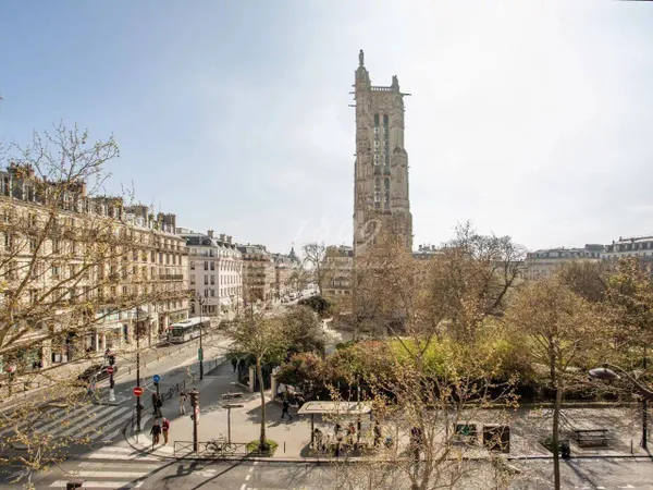 Appartement 5 pièces 143 m² 