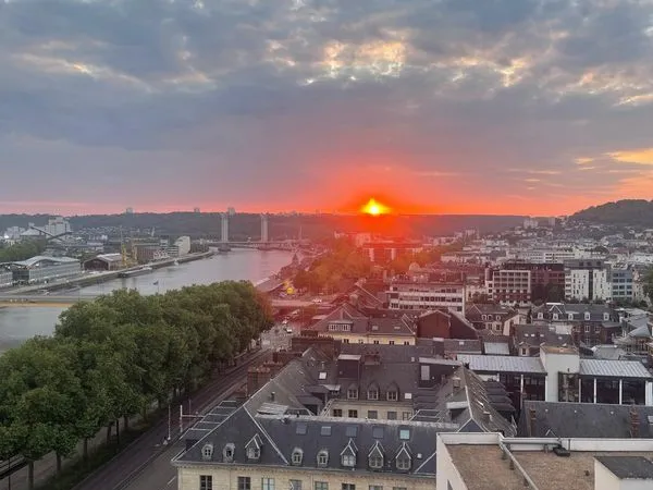Appartement meublé 37 m² - Vue exceptionnelle - Rouen Vieux Marché 