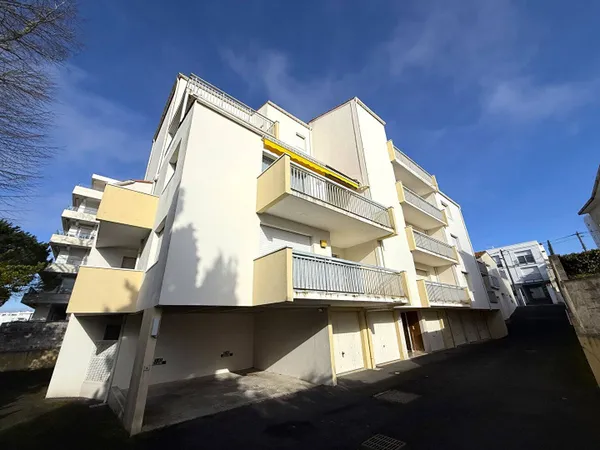 Appartement 1 pièce 30 m² 