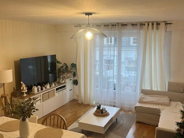 Appartement T3 - 78 mètres carrés 