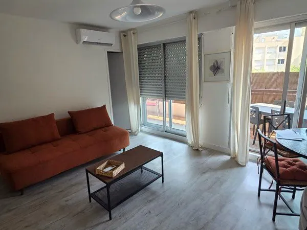 T2+terrasse Timone chauffage inclus 