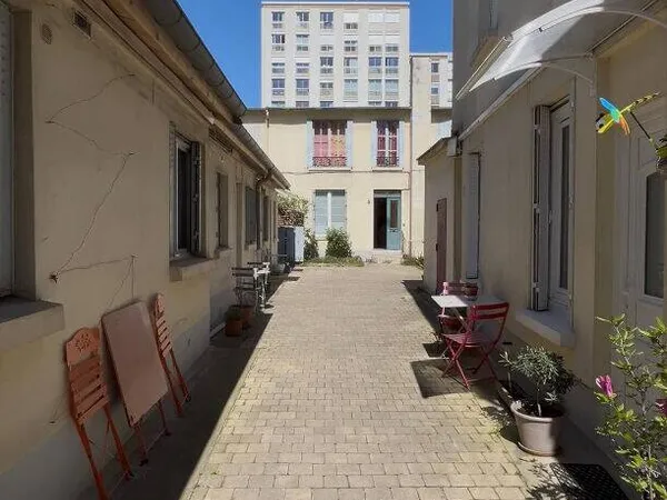 Appartement 1 pièce 14 m² 