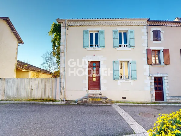 Maison de bourg 80 m² pleine de potentiel avec extérieur 