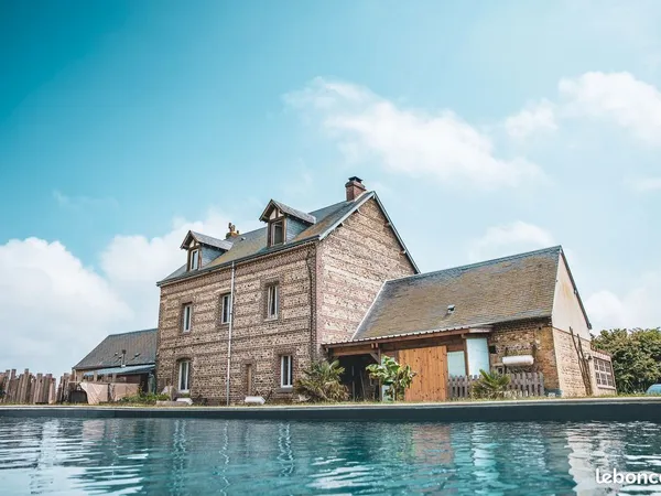Propriété 18 pièces 310 m² 