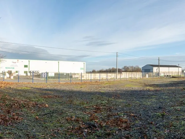 Terrain 1135 m² Montrevault-sur-Èvre 