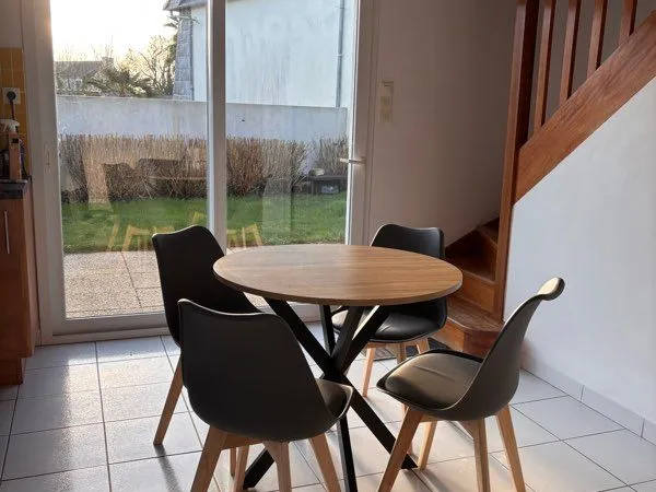 Maison T2 avec terrasse et parking privatif Fouesnant Pleuven Brehoulou 
