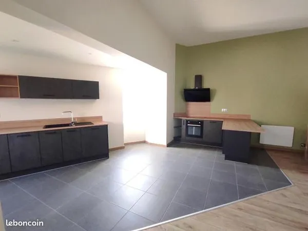 Appartement 4 pièces 146 m² 