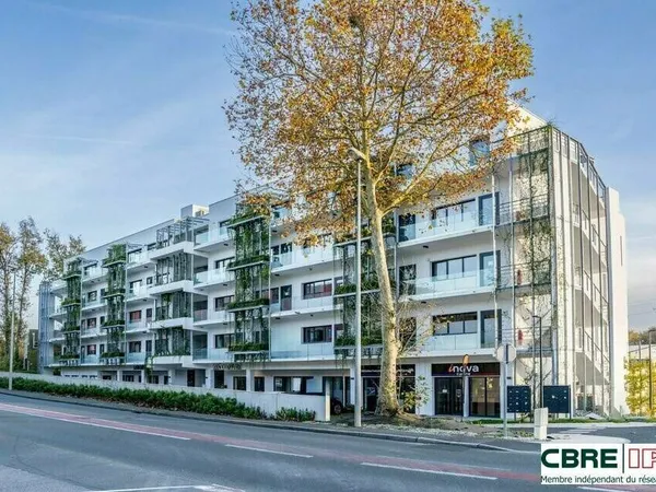 Bureaux 245 m² 