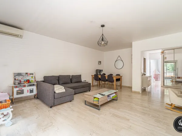 Marseille 8éme Sainte Anne à vendre Appartement T3 sans vis 