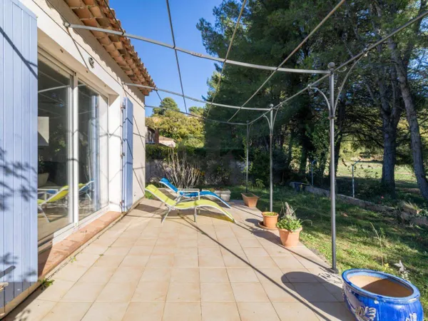 Maison 8 pièces 194 m² 