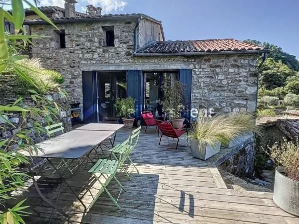 Maison 7 pièces 147 m² 