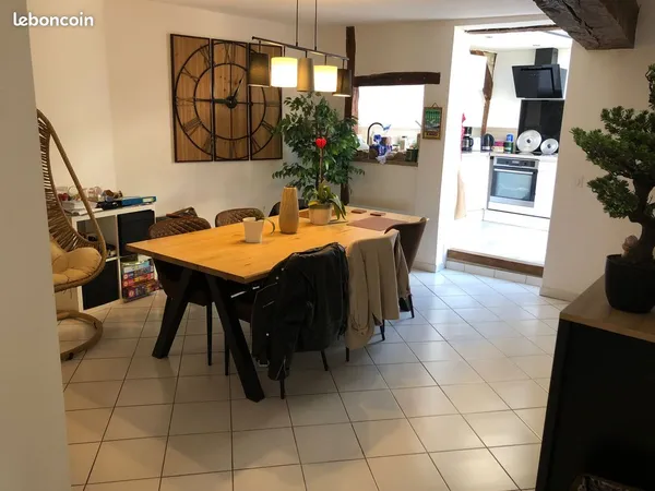 Appartement T3 avec terrasse sans vis-à-vis - Centre-ville d'Auxerre 
