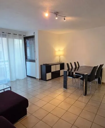 Location meublée 50m2 - Centre de Saint Genis Pouilly 
