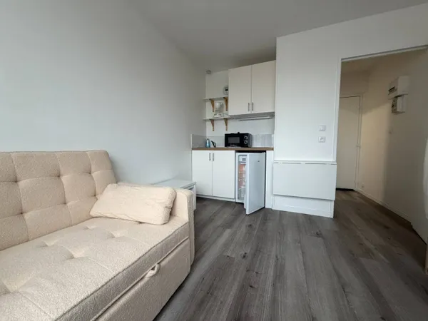 Appartement 1 pièce 17 m² 