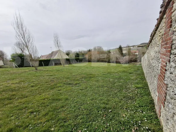 Terrain constructible 741 m² 