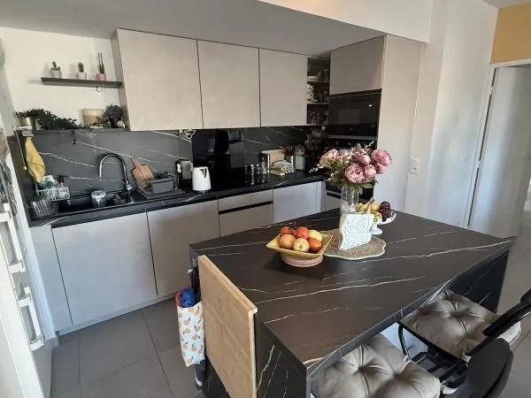 Appartement 4 pièces 75 m² 
