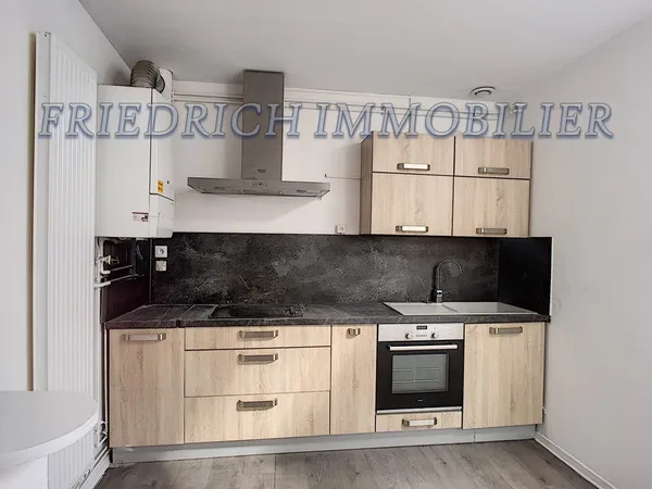 Appartement à Commercy - 4 pièces - 82 m2 - En plein centre- 