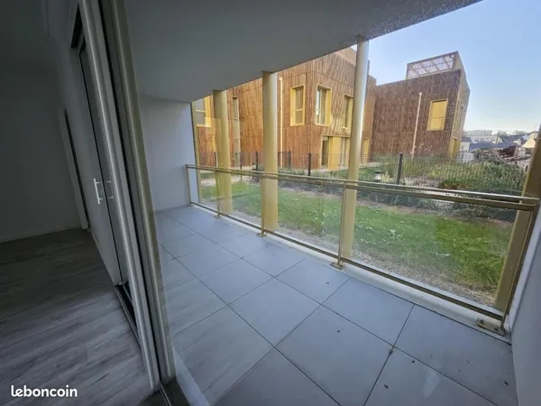 Appartement 1 pièce 33 m² 