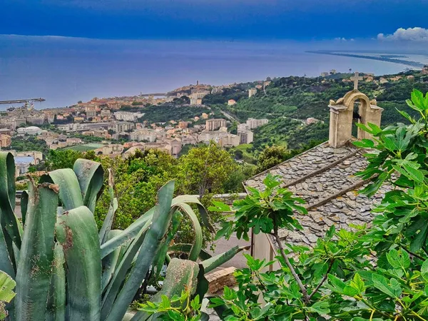Viager Occupé Villa en CORSE (Ville di Pietrabugno 20200) sur F de 77 ans