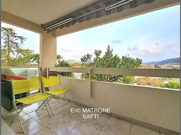 Appartement 4 pièces 81 m² avec parking 