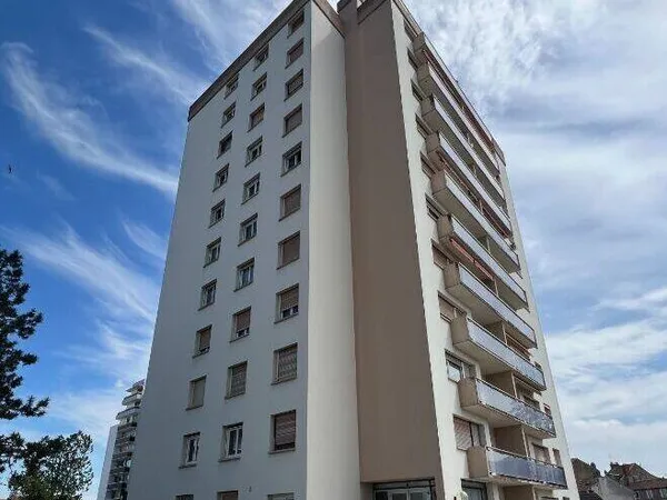 Appartement 4 pièces 93 m² 