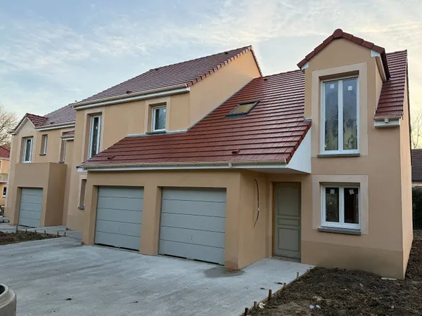 Maison 5 pièces 85 m² 