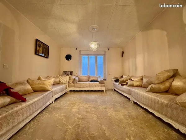 Maison 6 pièces 140 m² 