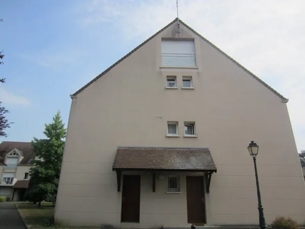 Studio 1 pièce 28 m² 