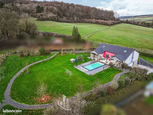 Villa 7 pièces 240 m² 