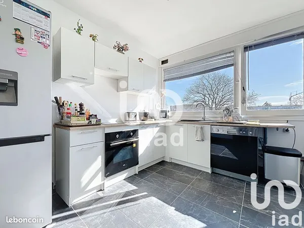 Appartement 3 pièces 64 m² 