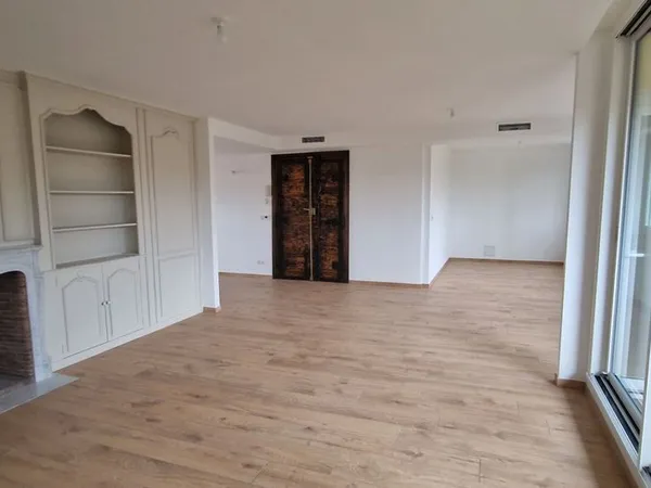 Appartement 4 pièces 118 m² 