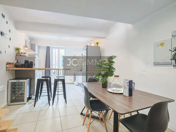 Duplex 3 pièces 66 m² 