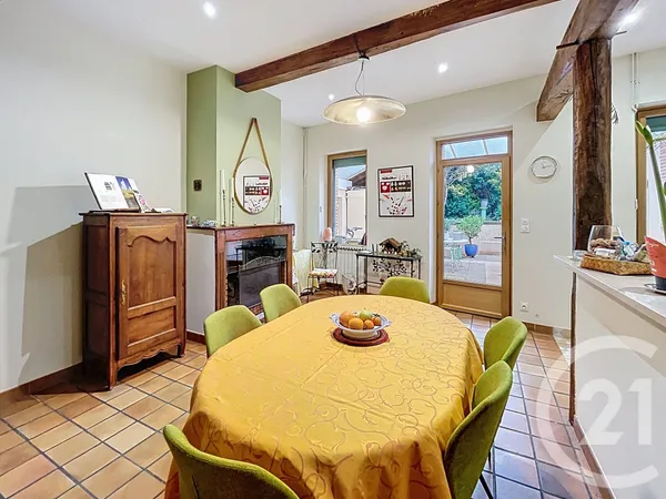 Maison 5 pièces 151 m² 