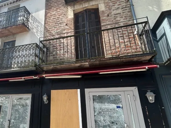 Bâtiment 120 m² 