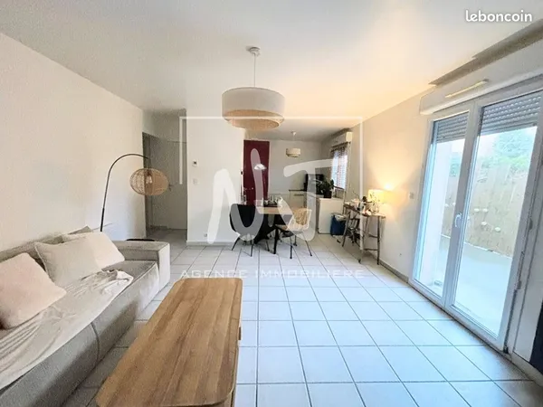 Appartement 3 pièces 64 m² 